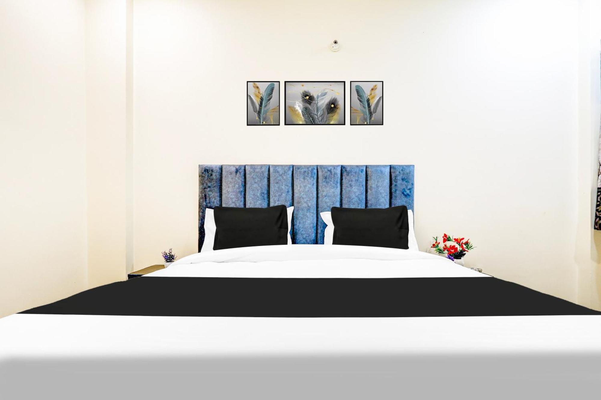 Hotel Spot On Ravindras 3*